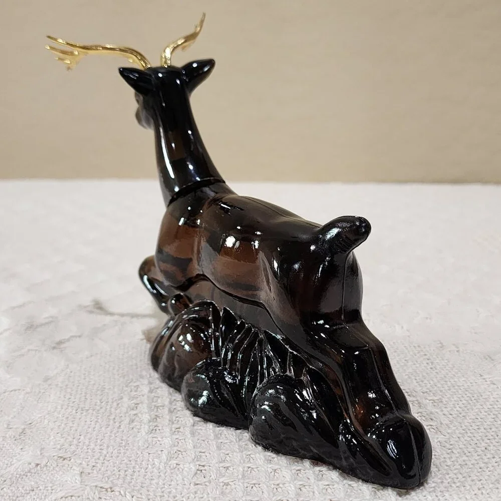 Vintage Avon TEN POINT BUCK DEER Brown Glass Bottle Wild Country Scent 7/8 Full